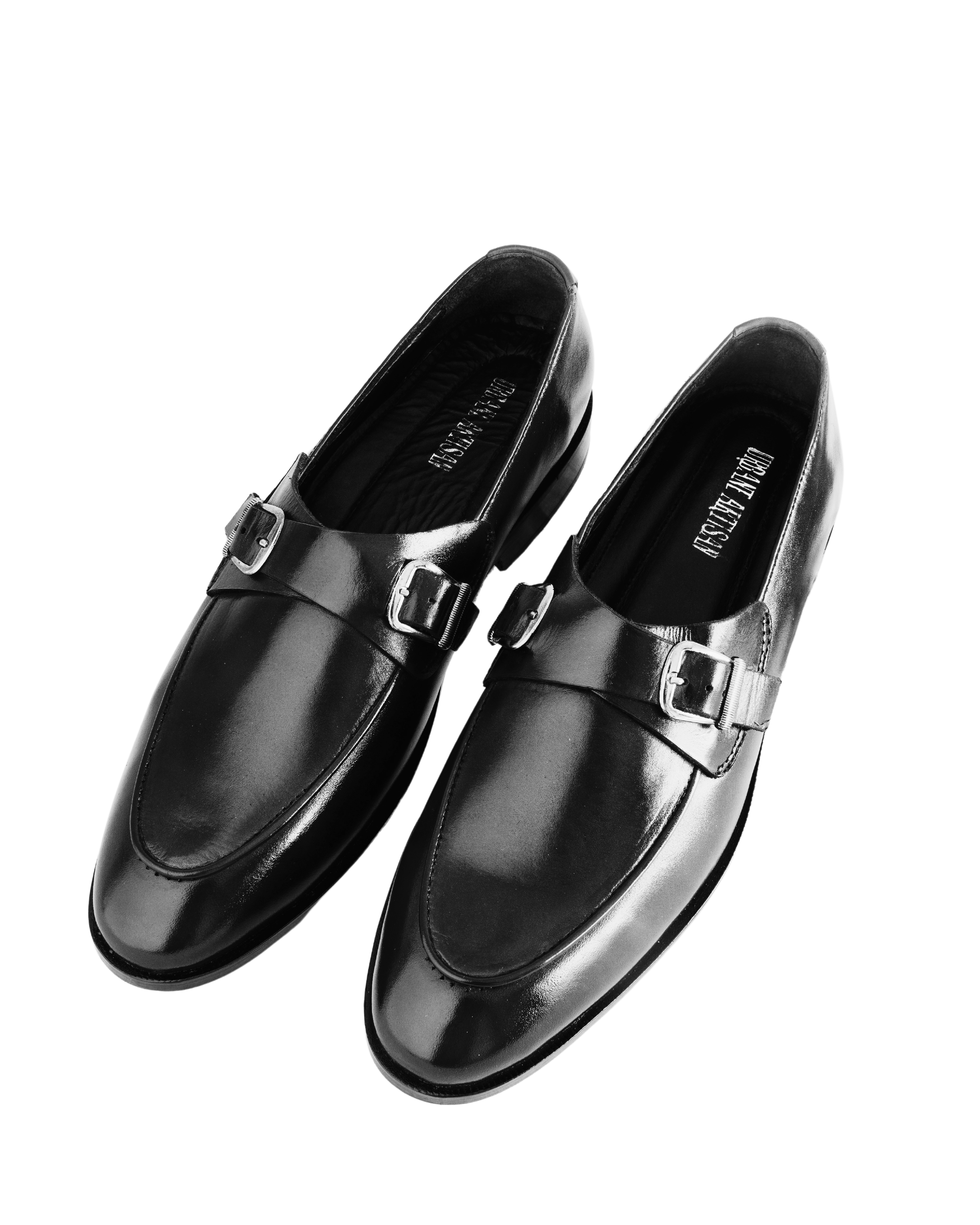 Handmade leather shoes for men in Pakistan – premium quality and timeless design.