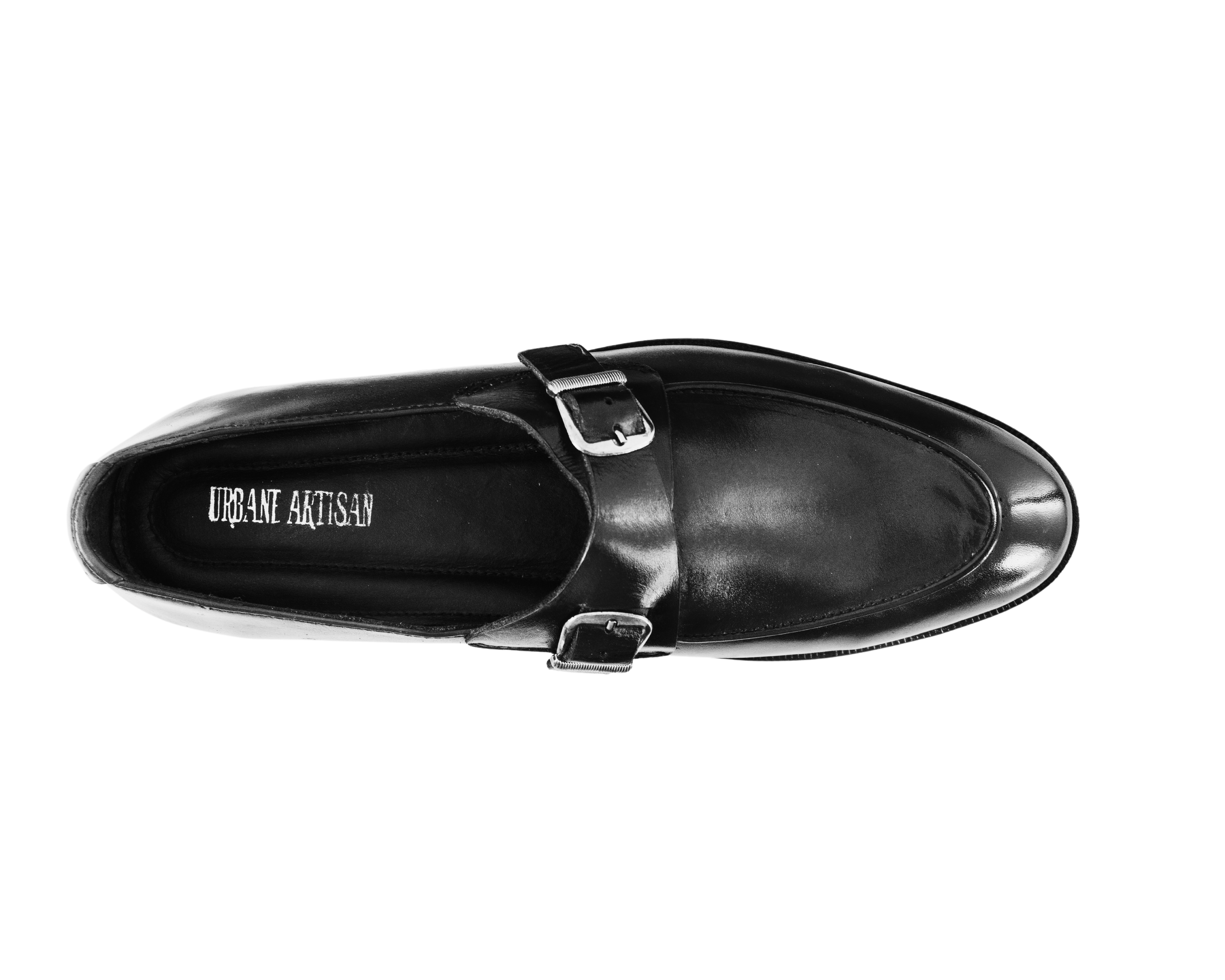 Handmade leather shoes for men in Pakistan – premium quality and timeless design.